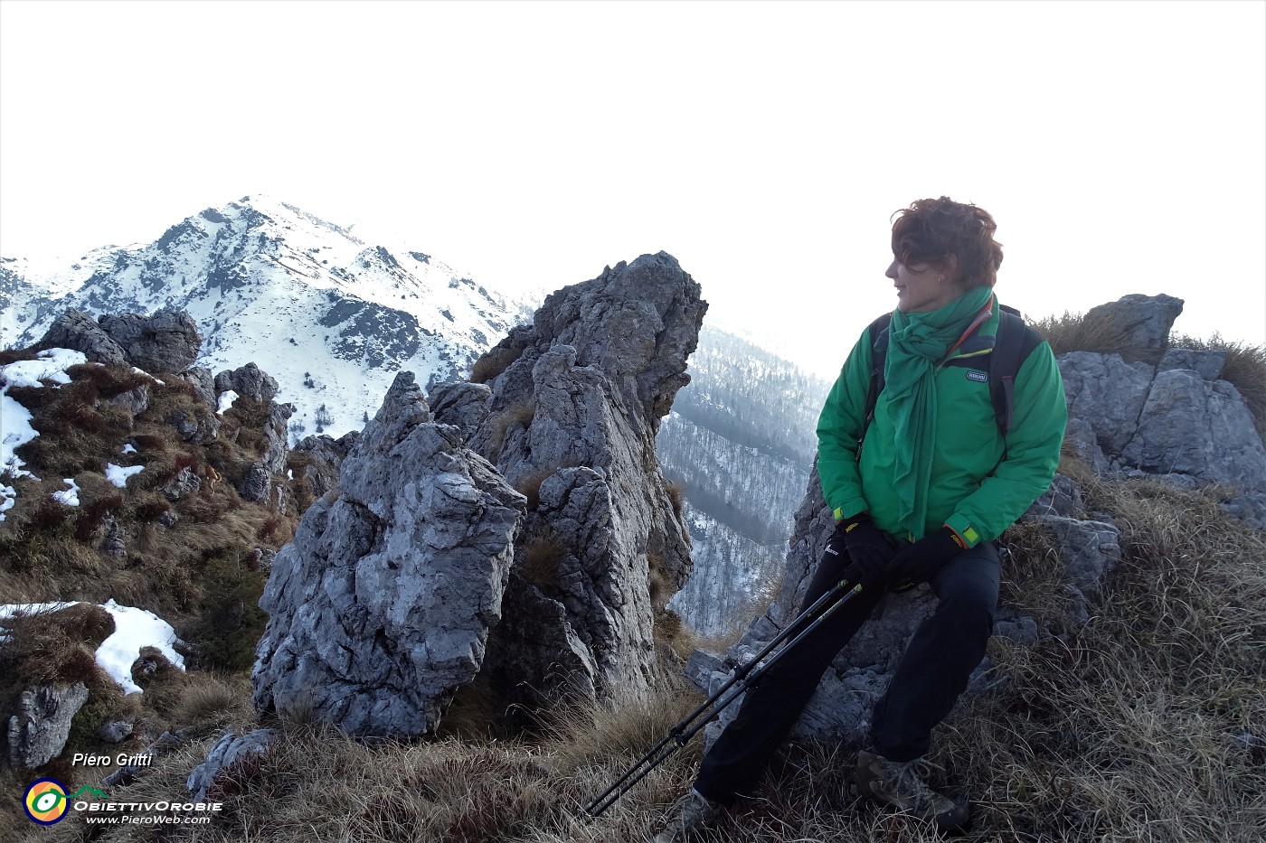 76 Su roccette panoramiche.JPG